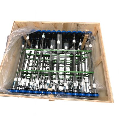 Цепь ступеней эскалатора P=135.46мм ролик=75х22мм палец=20мм в сборе с осями