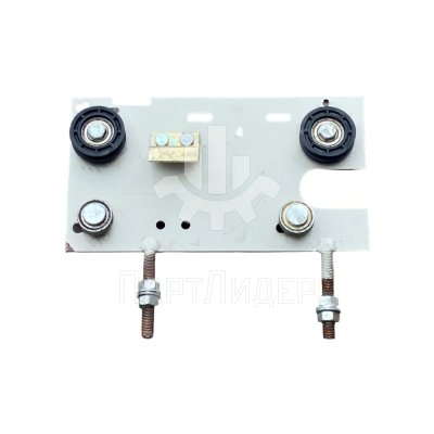 Каретка двери кабины проем 1200мм 0721.03.91.040-02 ЩЛЗ