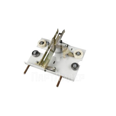 Каретка двери кабины левая проем 700мм МЛЗ